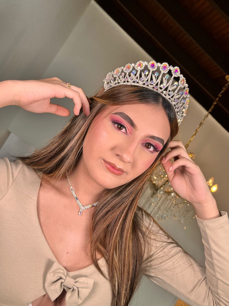 Maquillaje para eventos - sombras rosa y malva